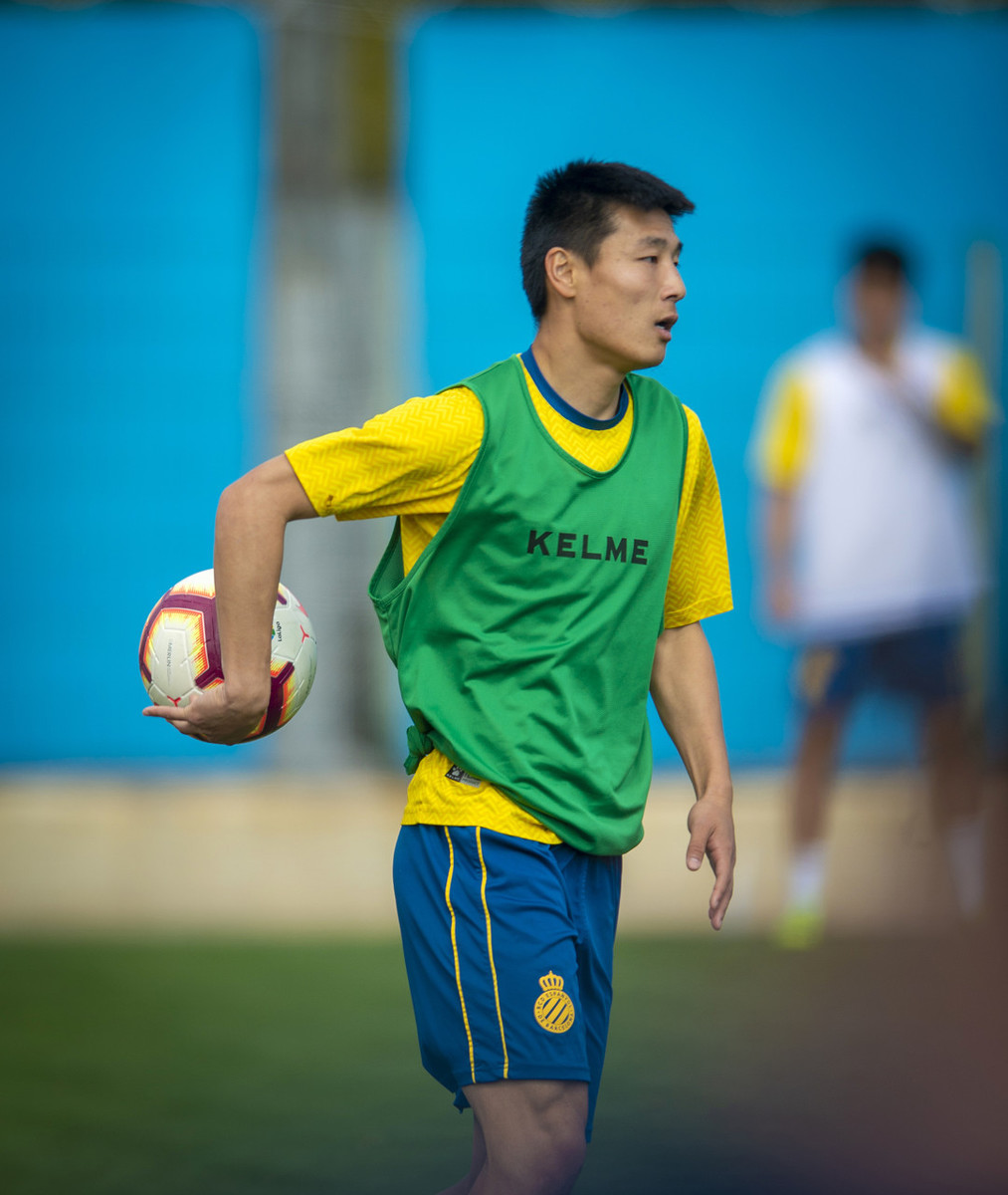 国王杯清晨走向成谜，丹佛掘金更衣室发声，悬念犹存，纪律约束更严格(欣赏水墨画的唯美句子)